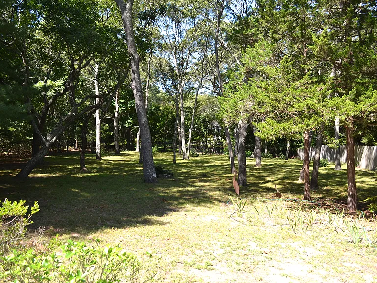 9 Albertines Ln — Photo 23