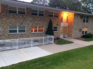 302 N Segoe Rd UNIT 102, Madison, WI 53705