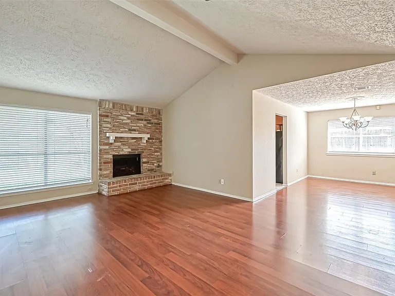 442 Redway Ln — Photo 4