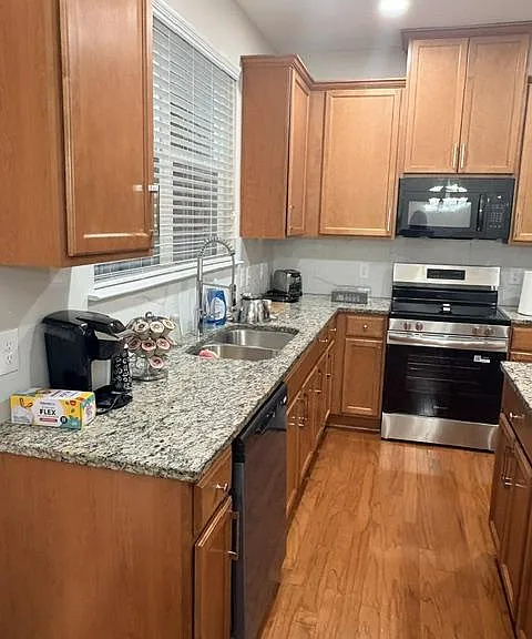 Clear View Dr — Photo 7
