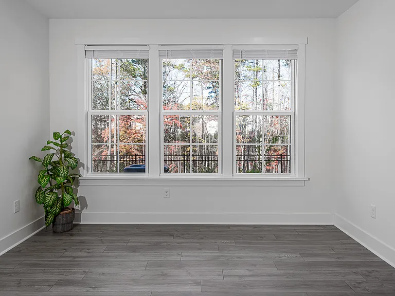 6808 Doddridge Ln — Photo 12