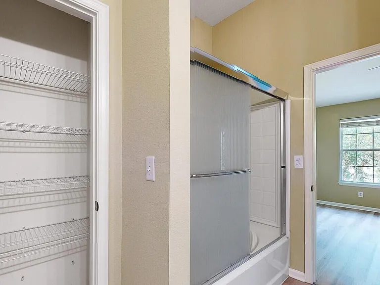 5881 Moonstone Ct — Photo 7