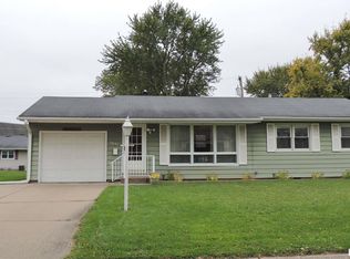 3641 7 1/2 St, East Moline, IL 61244