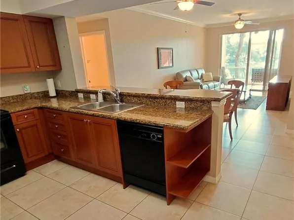 20320 Estero Gardens CIR #104, ESTERO, FL 33928