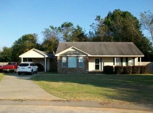 3205 Raffield Ct, Dalzell, SC 29040