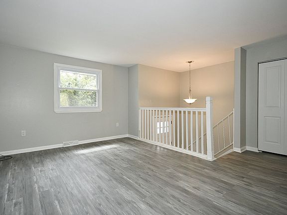 4th image of 74 Union Ave #B
