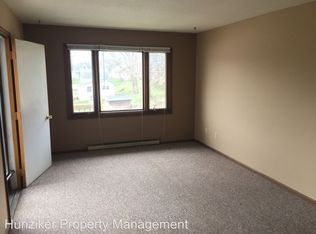 722 4th St APT 5, Nevada, IA 50201