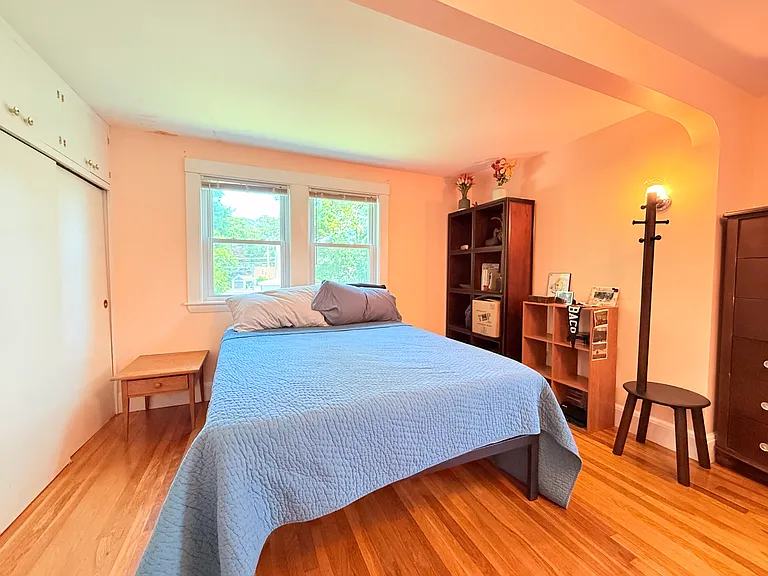 139 Oakdale Rd — Photo 27