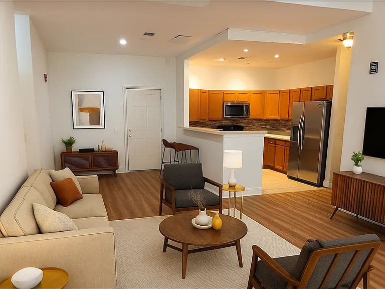 358 Rector St #217E — Photo 2