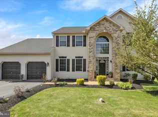 208 N Sandy Ln, Sinking Spring, PA 19608