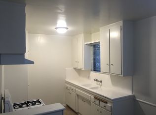 6434 Shirley Ave APT 8, Reseda, CA 91335