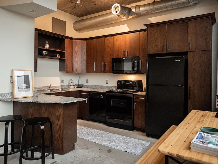 Graphic Arts Lofts — Photo 19