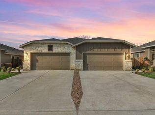 9788-9792 Grosbeak Ln, Magnolia, TX 77354