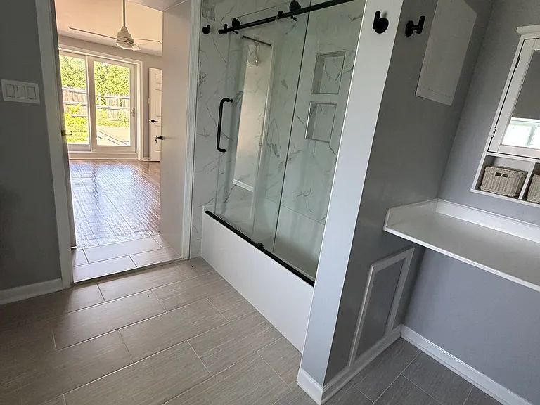 406 Elm St — Photo 5