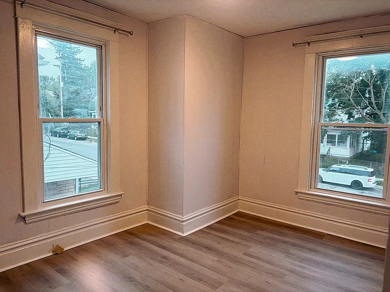 863 Martin Luther King Jr St SE #2 — Photo 4
