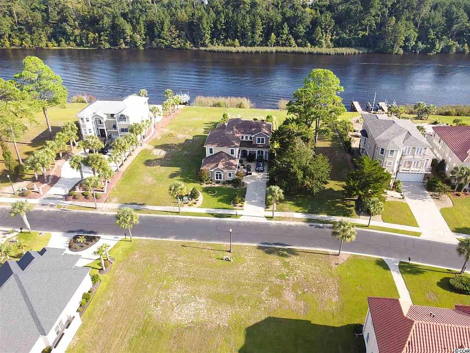 1st image of 134 Avenue Of The Palms