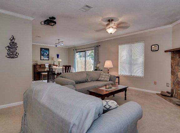 3rd image of 442 Forest Hills Dr