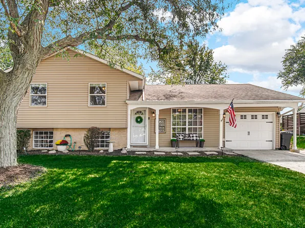 20831 S Acorn Ridge Dr, Frankfort, IL 60423