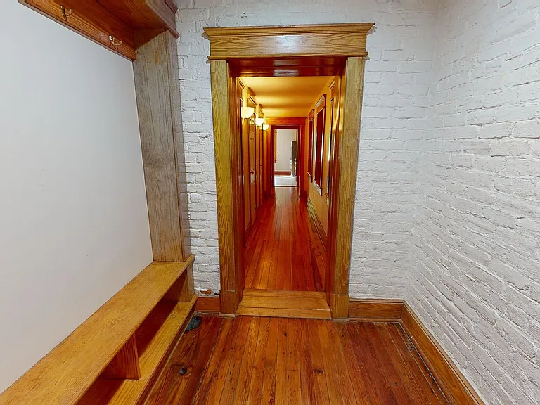 1915 E Market St #3 — Photo 18