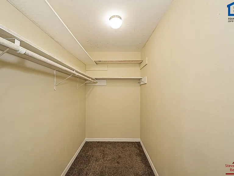 441 Harding Pl #A14 — Photo 14