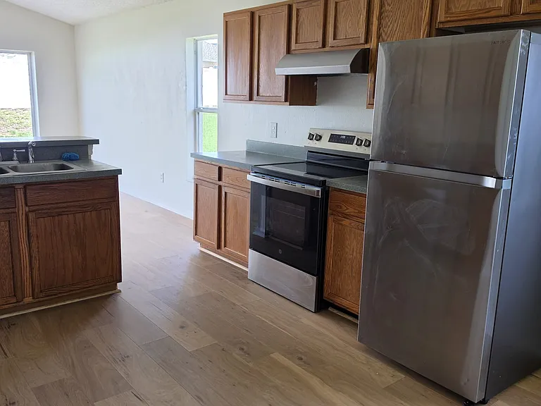 405 Cheshire Way — Photo 6
