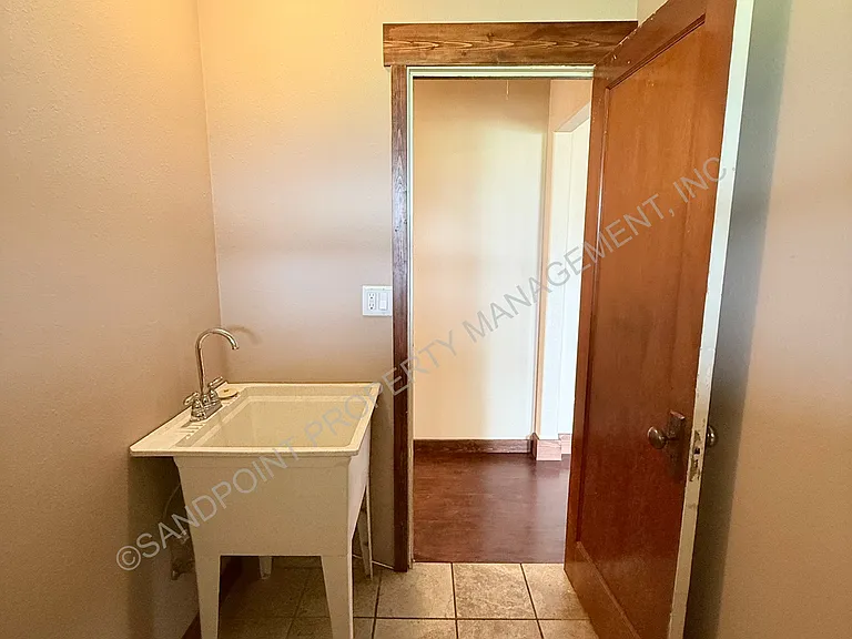3163 Westside Rd — Photo 45