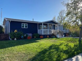 122 E. Hillcrest Ave., Cimarron, KS 67835