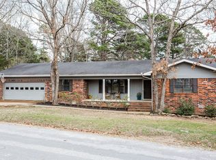 335 College Heights Dr, Batesville, AR 72501