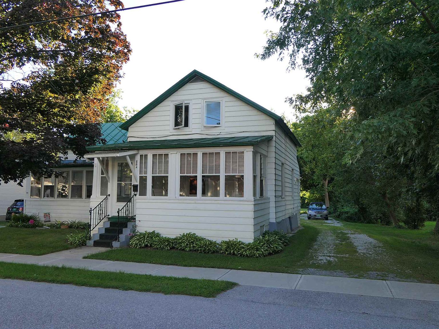 16 Huntington Street, Saint Albans, VT 05478 Zillow