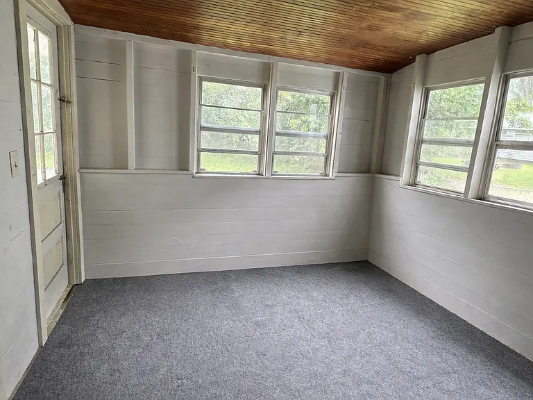 626 Lake St — Photo 11