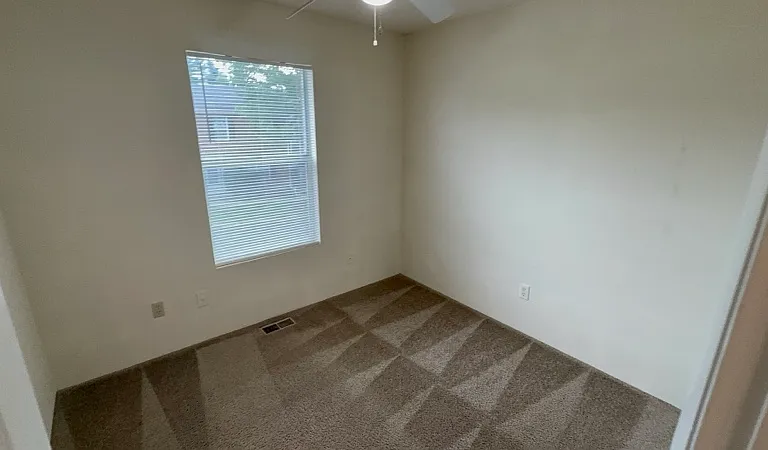 126 Clover Valley Cir — Photo 8