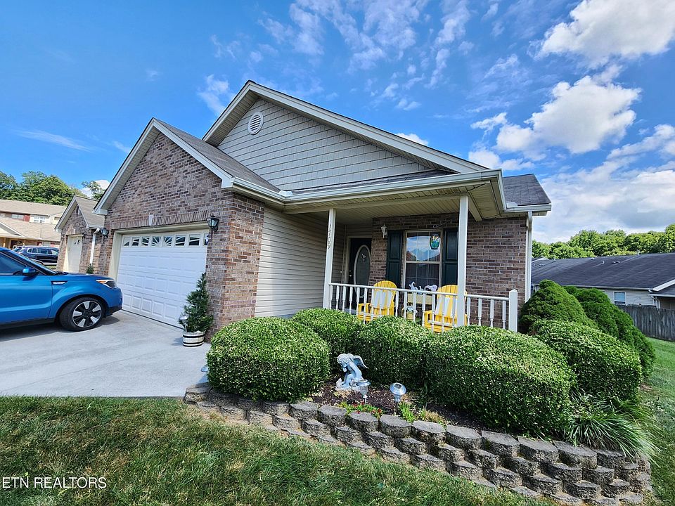 1st image of 1709 Appian Way