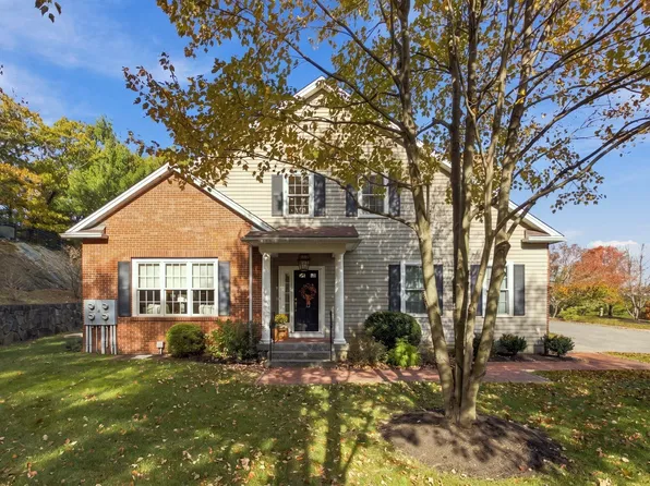 900 Lynnfield St Unit 15, Lynnfield, MA 01940