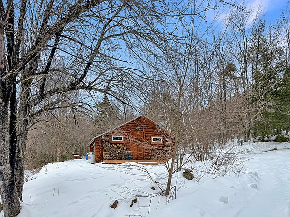 5th image of 166 Lamb Road