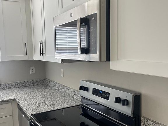 5th image of 125 Hudson Bridge Ln #125