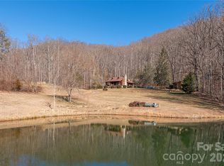 393 Carver Mountain Valley, Sylva, NC 28779