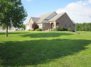 4096 S 106th Rd, Bolivar, MO 65613