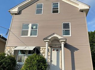 22 Knowles St, Pawtucket, RI 02860