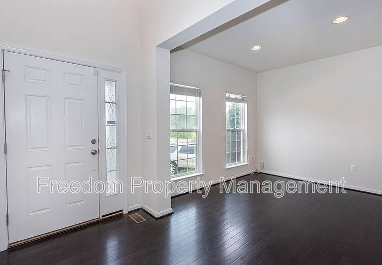 4100 Presidential Hill Loop — Photo 3