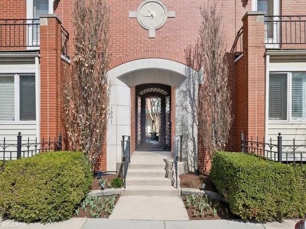 1881 N Poe St APT C, Chicago, IL 60614