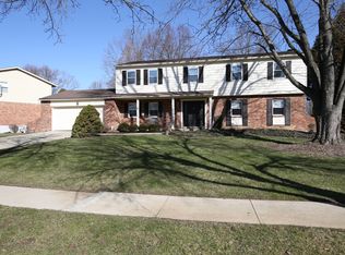 8770 Apalachee Dr, Cincinnati, OH 45249