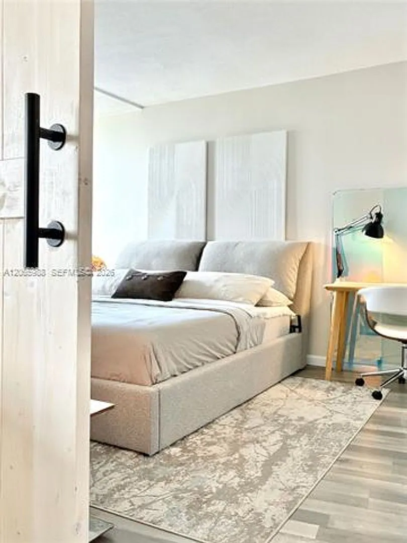 900 Bay Dr cu-207, Miami Beach, FL 33141 — Photo 3