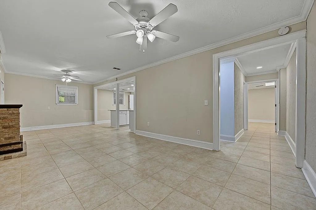 1 bed, 1.0 bath, 2715 sqft, $1,775 — Photo 4