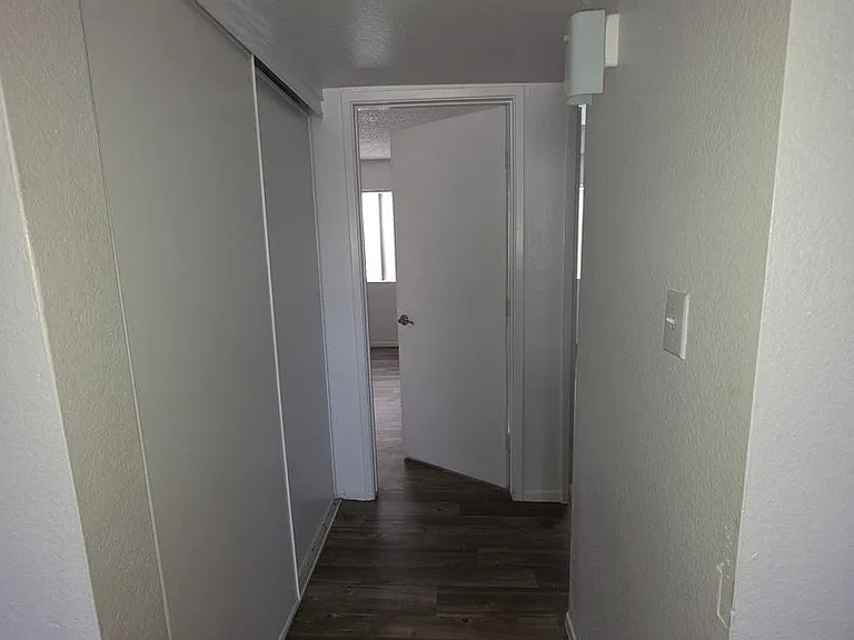 Canyon 35 Apartments — Photo 29