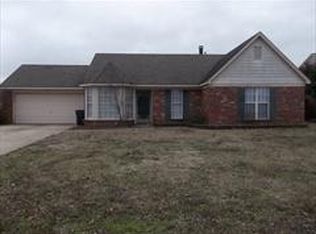 6888 Magnolia Dr, Olive Branch, MS 38654