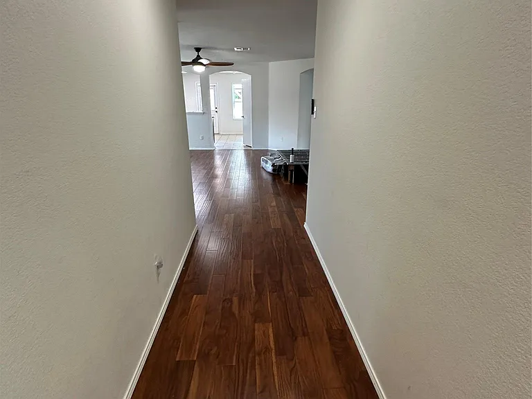 705 Morgan Dr — Photo 12