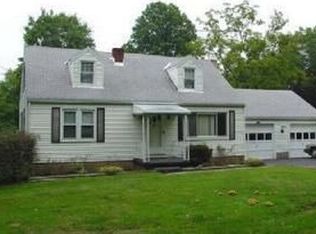 15 Laub Rd, Amelia, OH 45102