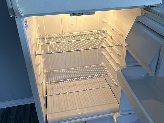 4th image of 274 E Nottingham Rd #10960444