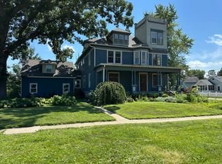 210 S Genesee St, Morrison, IL 61270