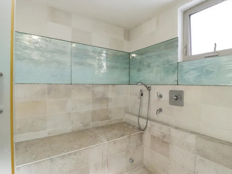 109 Dudley Ave — Photo 7